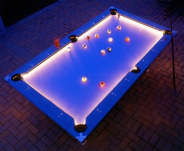082011_outdoor_pool_table_1